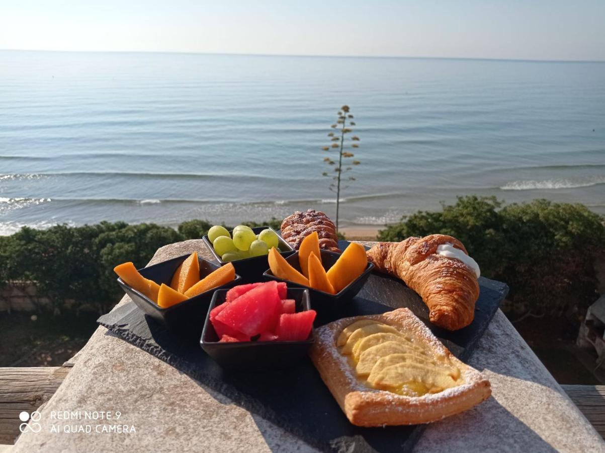 La Riva Hotell Lido di Noto Exteriör bild
