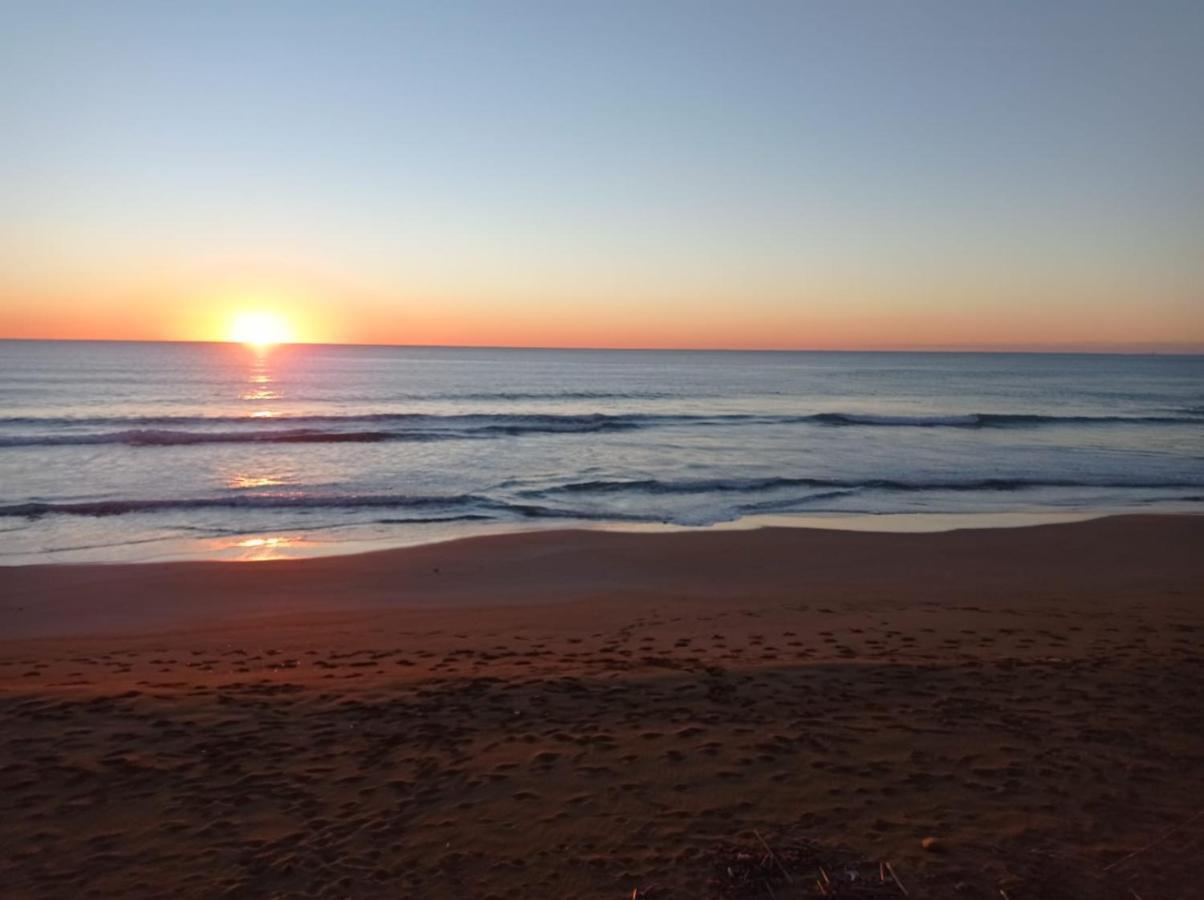 La Riva Hotell Lido di Noto Exteriör bild