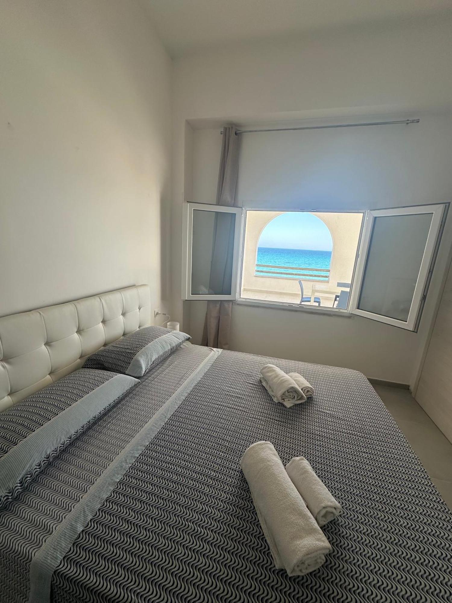 La Riva Hotell Lido di Noto Exteriör bild