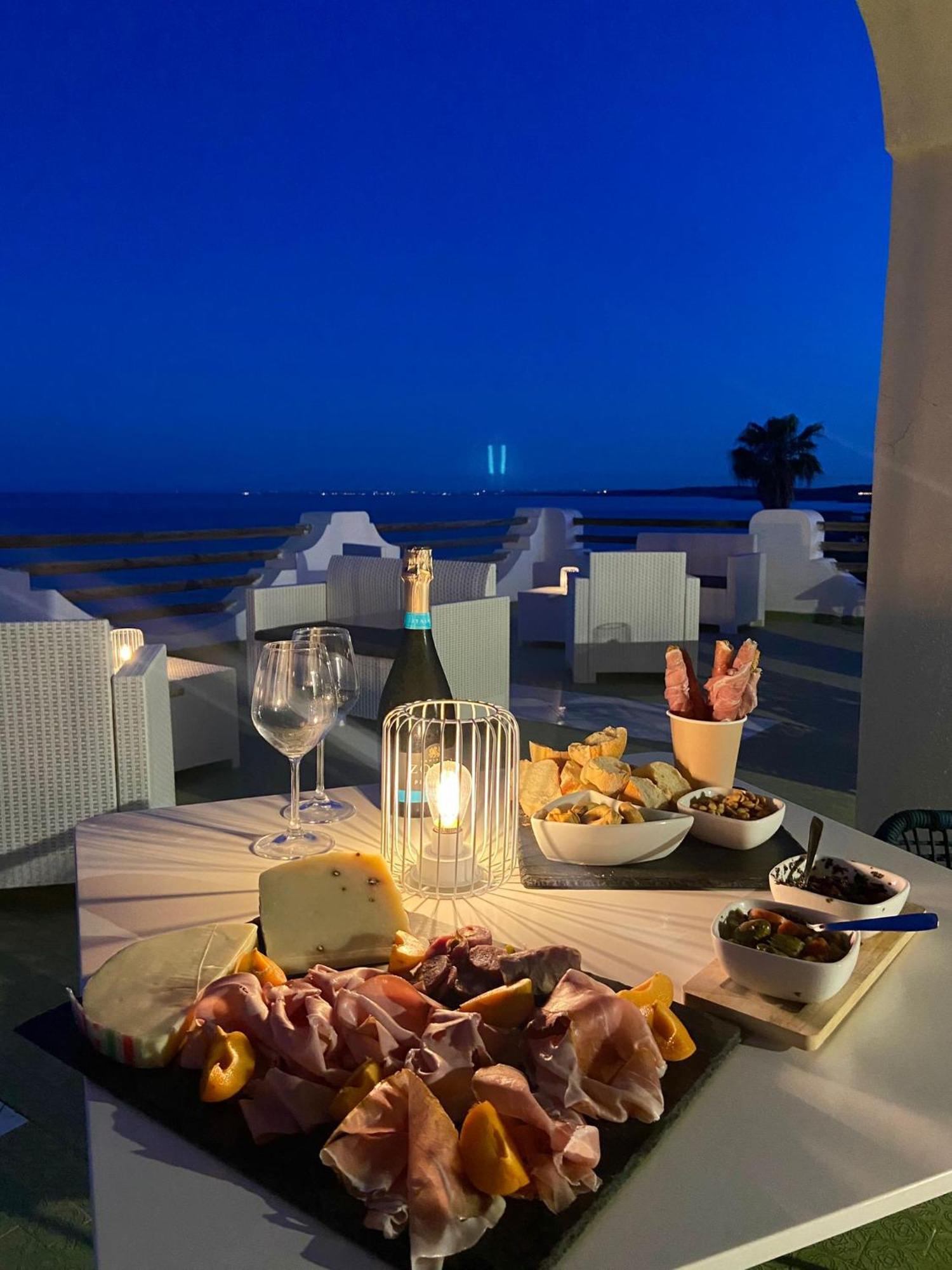 La Riva Hotell Lido di Noto Exteriör bild